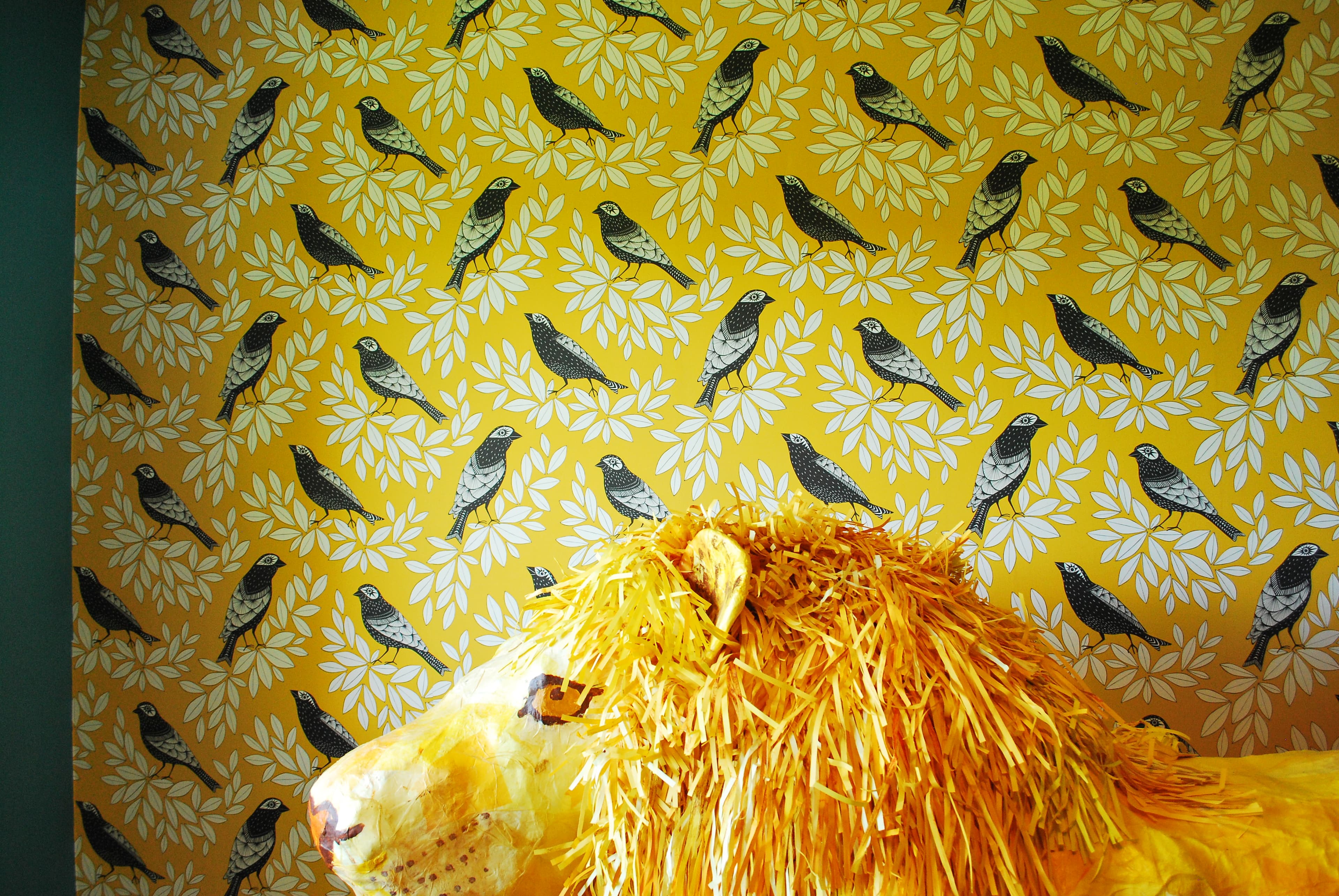 Lion bedroom with yellow accents